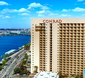 القاهرة, كونراد القاهرة